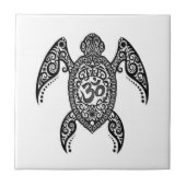 Black Om Zee Turtle on White Tegeltje (Voorkant)