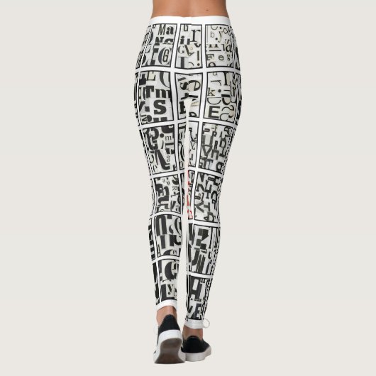 black on white with red leggings (Achterkant)