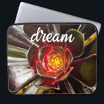 Black Oranje Cactus Succulent Photo Dream Script Laptop Sleeve<br><div class="desc">Cactussen gedijen onder de zwaarste woestijnomstandigheden. Droom van zonnige dagen en de rustige sfeer van een zomertuin wanneer u deze prachtige fotografie neopreen laptophoes gebruikt. Deze laptophoes is verkrijgbaar in drie formaten: 15, 13 en 10 inch. Maakt een geweldig cadeau voor iemand speciaal! U kunt deze neopreen laptophoes eenvoudig personaliseren...</div>