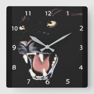 Black Panther Square Wall klok
