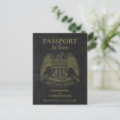 Black Passport Schattige Fun Wedding Save the Date Aankondigingskaart (Staand voorkant)