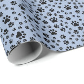 Black Paw Prints op lichtblauw Cadeaupapier (Rol Hoek)
