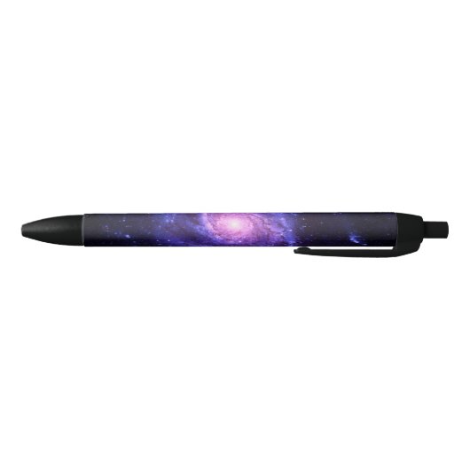 Black pen with galaxy print. (Bodem)