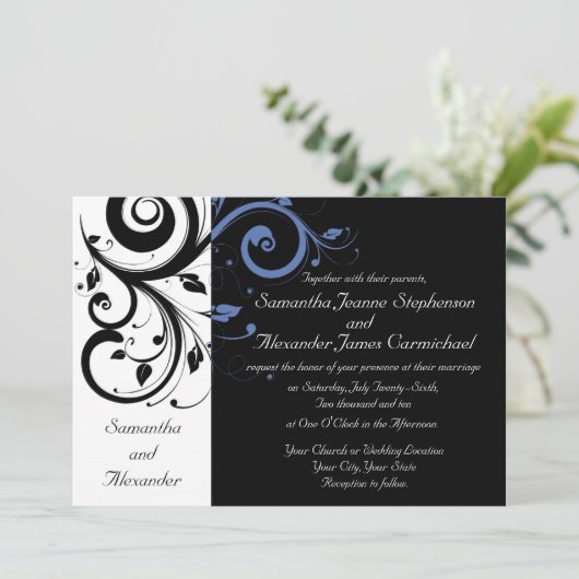 Black Periwinkle Cornflower Blue Floral Wedding Kaart (Staand voorkant)