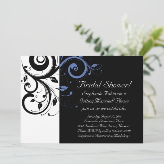 Black Periwinkle Cornflower Blue Floral Wedding Kaart (Staand voorkant)