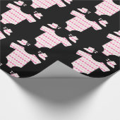 Black Pink Dolka Dot Baby Outfit Baby shower Cadeaupapier (Hoek)