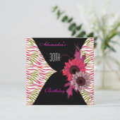 Black Pink Floral 30th Birthday Party Invitation Kaart (Staand voorkant)