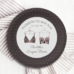 Black Pink Lace Waterverf Lingerie Vrijgezellenfee Papieren Bordje<br><div class="desc">Black Pink Lace Waterverf Lingerie Vrijgezellenfeest Papieren Borden Tableware is uitgerust met elegante zwarte vlekken met uw gepersonaliseerde lingerie,  panty party of vrijgezellenfeest in elegant script. Personaliseer door de tekst in de verstrekte tekstvakjes uit te geven. Creëer door ©Evco Studio www.zazzle.com/store/evcostudio</div>