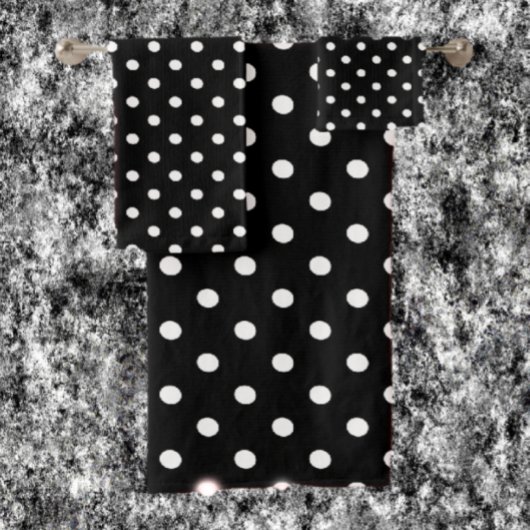 Black Polka Dot Bad Handdoek
