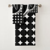 Black Polka Dot Monogram Bad Handdoek (Insitu)
