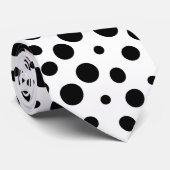 Black Polka Dots Pattern on White Stropdas (Opgerold)