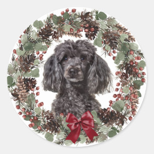 Black Poodle Red Bow Pinecone Wreater Kerstmis Ronde Sticker