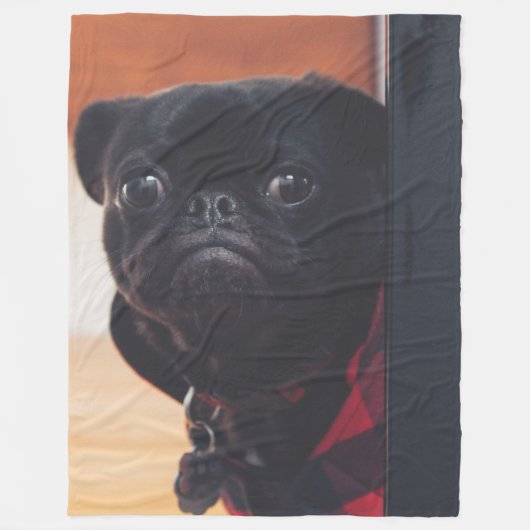 BLACK PUG FLEECE DEKEN (Voorkant)