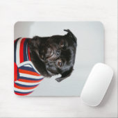 Black Pug in een Sweater Blanket Muismat (Met muis)