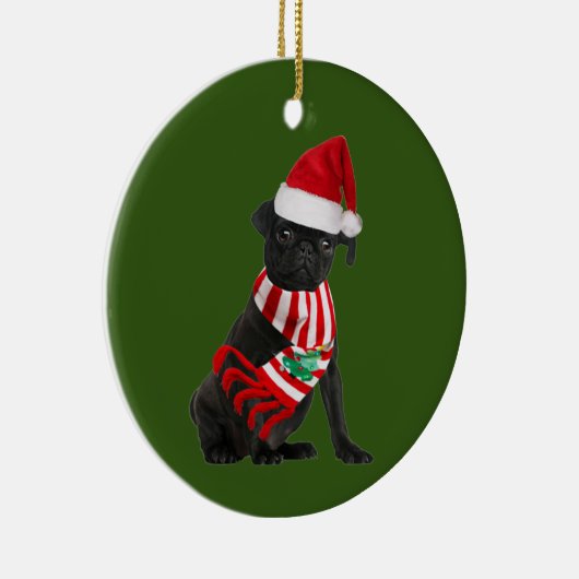 Black Pug met Pet schaatskerst Keramisch Ornament (Rechts)