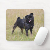 Black Pug Stikking Out Tounge Muismat (Met muis)