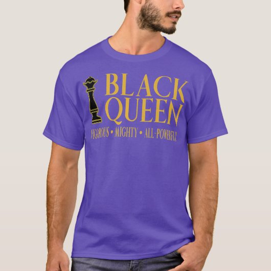 Black Queen Chess Piece Gold Africa T-shirt (Voorkant)