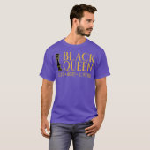 Black Queen Chess Piece Gold Africa T-shirt (Voorkant volledig)