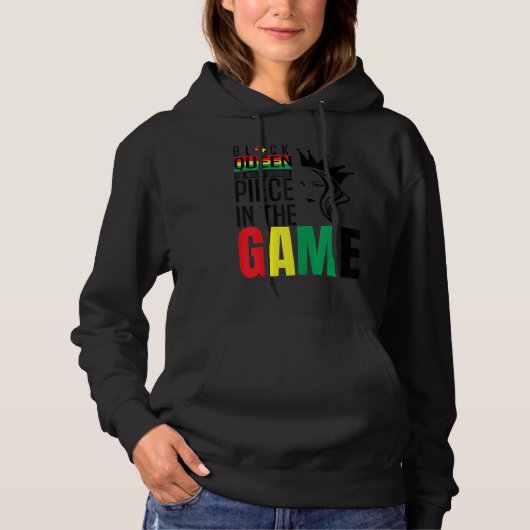 Black Queen The Most Powerful Piece The Game Black Hoodie (Voorkant)