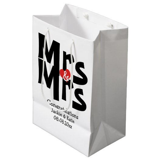 Black Red Bold Modern gepersonaliseerde Mrs. en Mr Medium Cadeauzakje (Voorkant Gekanteld)