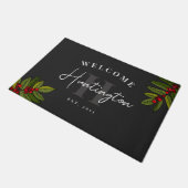 Black Red Rowan Berries Welkom Monogram Deurmat (Schuin)
