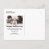 Black Retro Typografie Photo Happy Halloween Aankondigingskaart (Achterkant)
