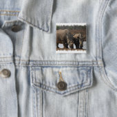 Black Rhinos Square Pin Vierkante Button 5,1 Cm (In situ)