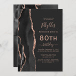 Black Roos Gold Agate Dark 80th Birthday Party Kaart<br><div class="desc">De linkerrand van deze elegante, moderne verjaardagsfeestelijke uitnodiging is voorzien van een zwarte waterverf aan de rand van de afgrond die is afgesneden met een faux roos goudglitter. De aanpasbare tekst combineert roos roze handschrift, copperplate en cursieve doopvonten op een leisteenzwarte achtergrond. De achterzijde is voorzien van een bijbehorend ontwerp...</div>