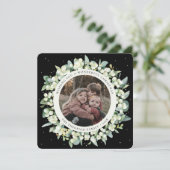 Black Round/Square Snowberry+Eucalyptus Photo Feestdagenkaart (Staand voorkant)