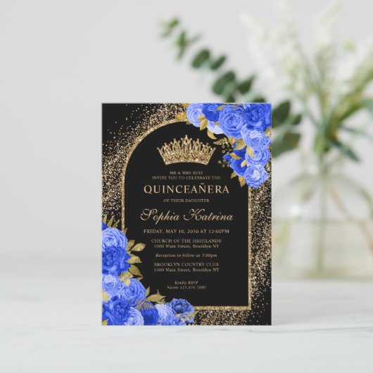 Black Royal Blue Glitter Floral Quinceanera Uitnodiging Briefkaart (Staand voorkant)
