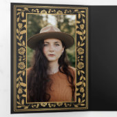 Black Royal Medieval Sword Photo Graduparty Drieluik Uitnodiging (Binnenzijde eerst)