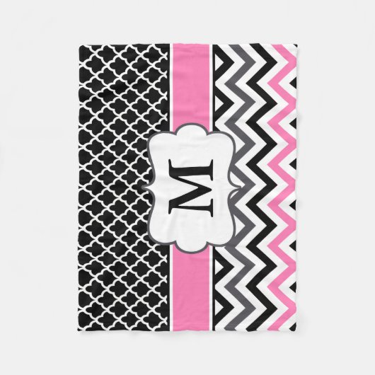 Black roze Quatrefoil Chevron Monogram Fleece Deken (Voorkant)