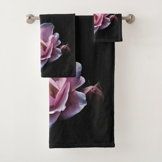 Black Roze Rose Bad Handdoek (Insitu)