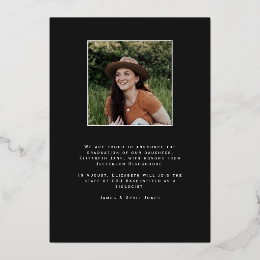 Black Script Folie Afstuderen Fotoaankondiging Folie Uitnodiging (Achterkant)