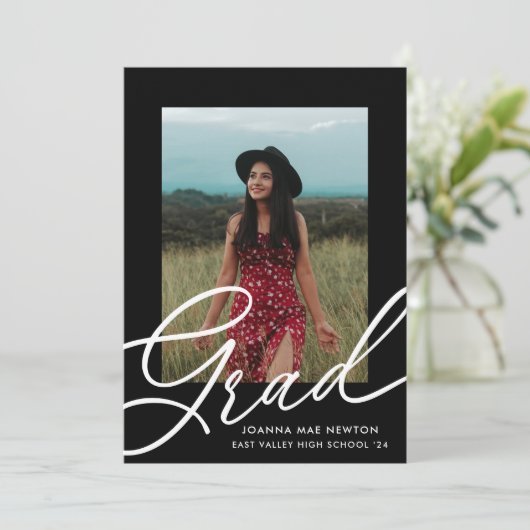 Black Script Two Photo Afstuderen aangekondigd Kaart (Staand voorkant)