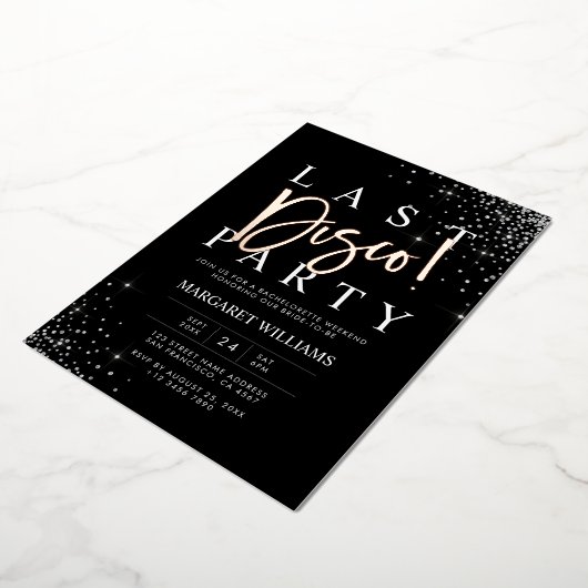 Black Silver Glam Last Disco Bachelorette Party Folie Uitnodiging (Gedraaid)
