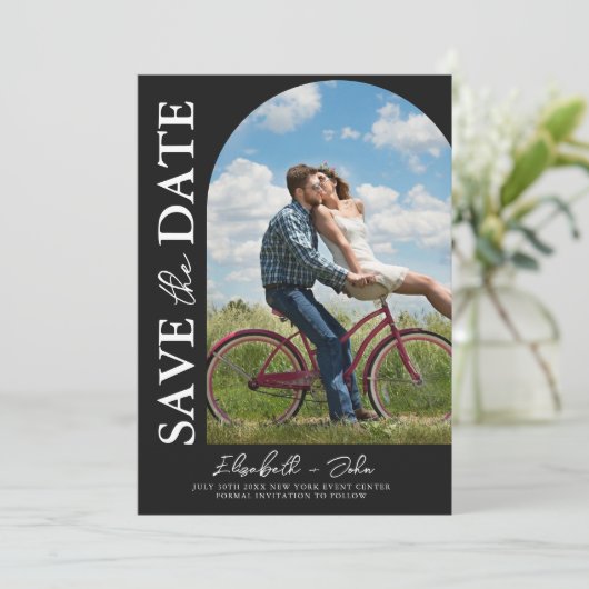 Black Simple Arch Photo Wedding Save the Date (Staand voorkant)