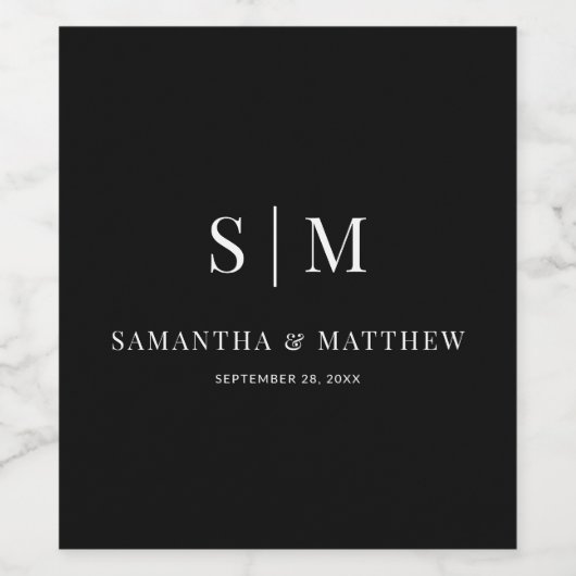 Black Simple Elegant Couple Initialen Weddenschap Wijn Etiket (Enkel label)