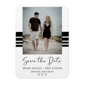 Black Simple Minimalist Custom Photo Newly Engaged Magneet (Verticaal)