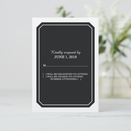 Black Simply Elegant Response Kaart (Staand voorkant)