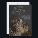 Black Slate Dark Dried Floral Boho Rustic Wedding Kaart<br><div class="desc">Moody en Dark Modern Boho Rustic Dried Flowers Wedding Invitation. Deze trouwuitnodiging heeft een hoge resolutie, een echt foto-afbeelding van gedroogde bloemenbrooquet en pampasgras op een zwarte leisteenachtergrond. Donker en humeurig kleurenpalet van ivoor, goud, zwart en een roestvlek gekoppeld aan moderne typografie. De achterkant heeft ruimte voor een monogram. Al...</div>