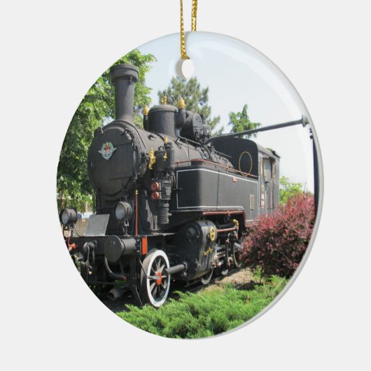 Black Steam Engine Train Ornament (Links)