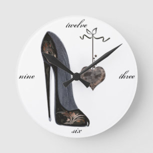 Black Stiletto Shoe and Heart Art Ronde Klok