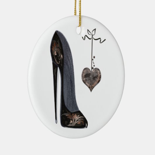 Black Stiletto Shoe and Heart Keramisch Ornament (Rechts)
