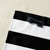 Black Stripe & Coral Monogram Strandlaken (In situ)