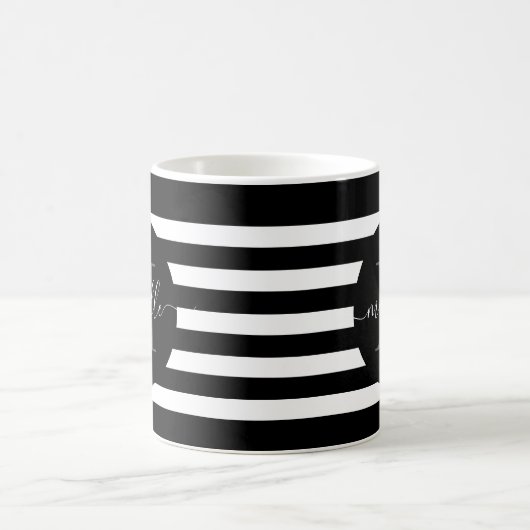 Black Stripe Monogram Cirkelscript Modern Elegant Koffiemok (Center)