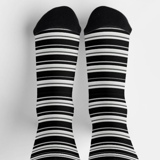 Black Stripe Socks – Bold Monochrome Style Sokken (Top)