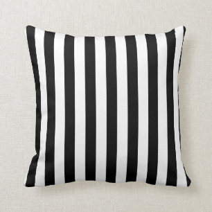 Black Stripes   Achtergrond kleur Kussen