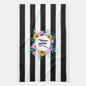 Black Stripes Floral Wreath Personalized Initiaal Theedoek (Verticaal)