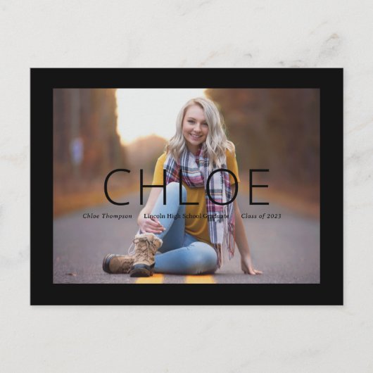 Black Stylish Photo Afstudeerder Announcement Brie Aankondigingskaart (Voorkant)